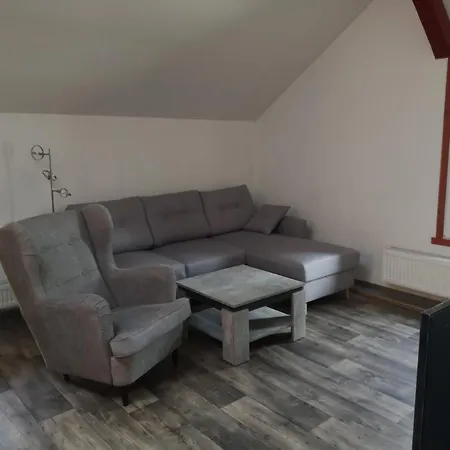 Eden Peene Apartment